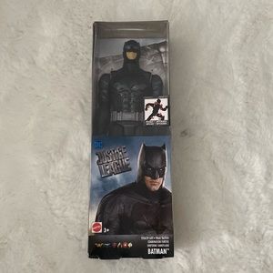 DC Justice League Batman action figure NWT